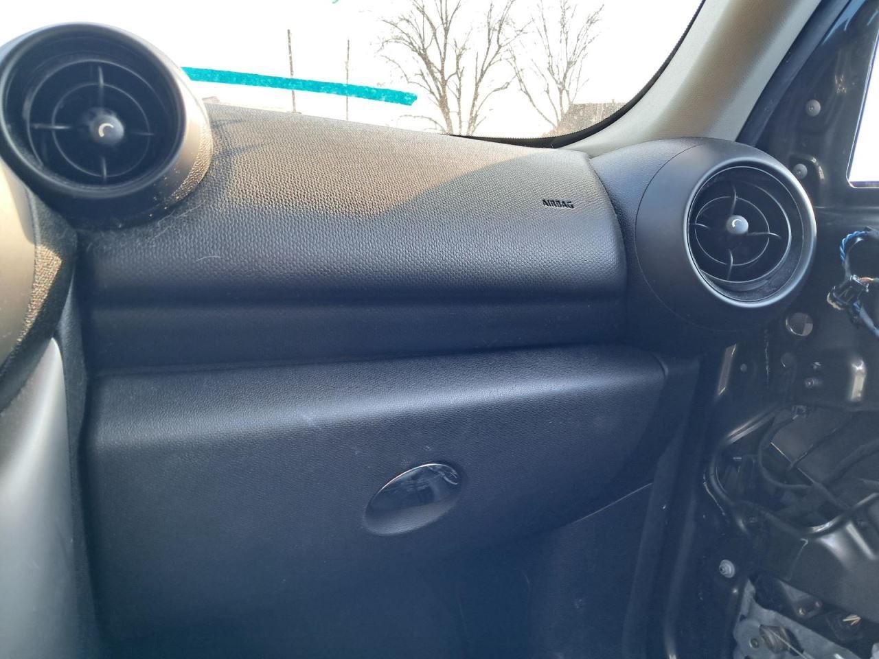 COUNTRYMA 2014 Glove Box 4875399