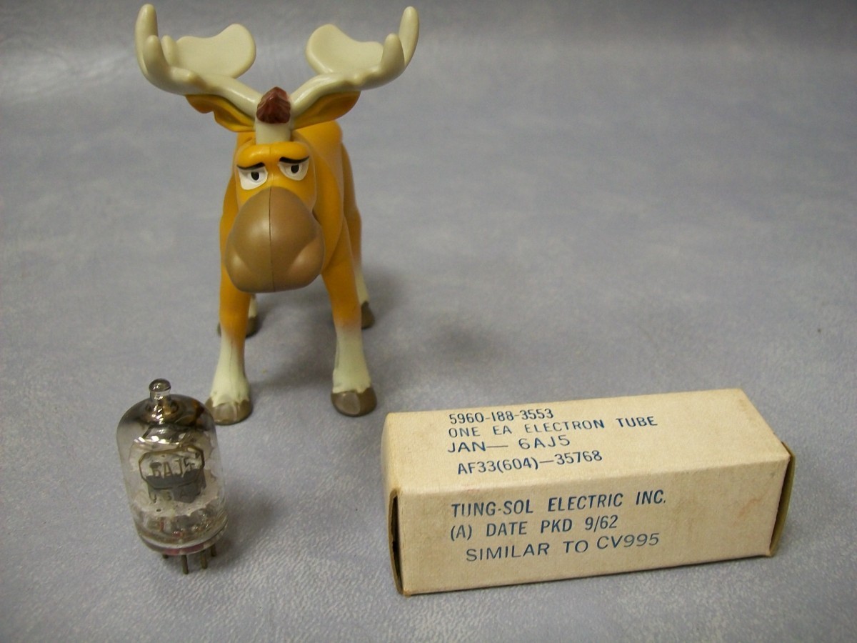 Tung-Sol 6AJ5 Vacuum Tube  Military Packed 9/1962