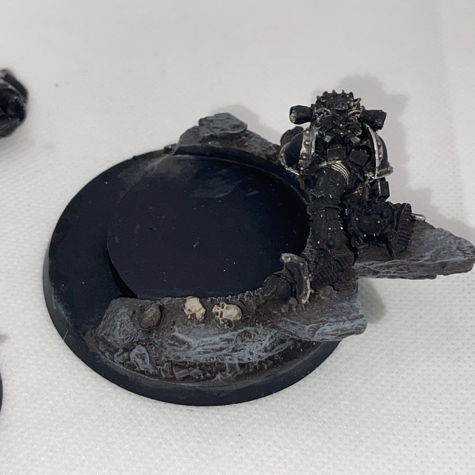 Games Workshop - 30k The Horus Heresy - Primarch Fulgrim - Painted Magnetized ￼