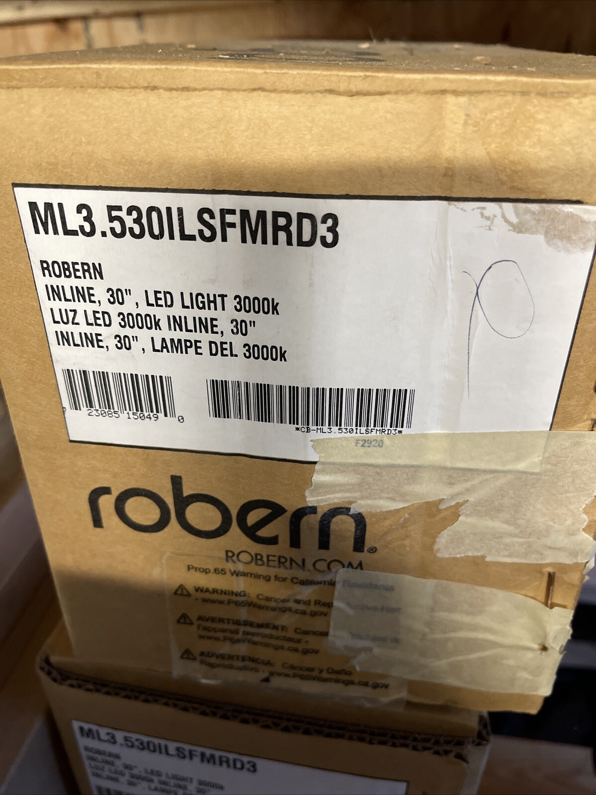Robern ML3530ILSFMRD3 Inline 3.5" x 30" Vertical Light w Polished Edge (#1)
