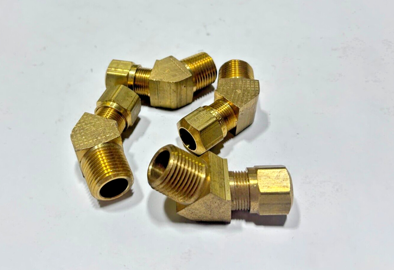 (4) 1480x8x8 WEATHERHEAD Brass 1/2" Tube x 1/2" MPT 45 DEG Male Elbow Air Brake