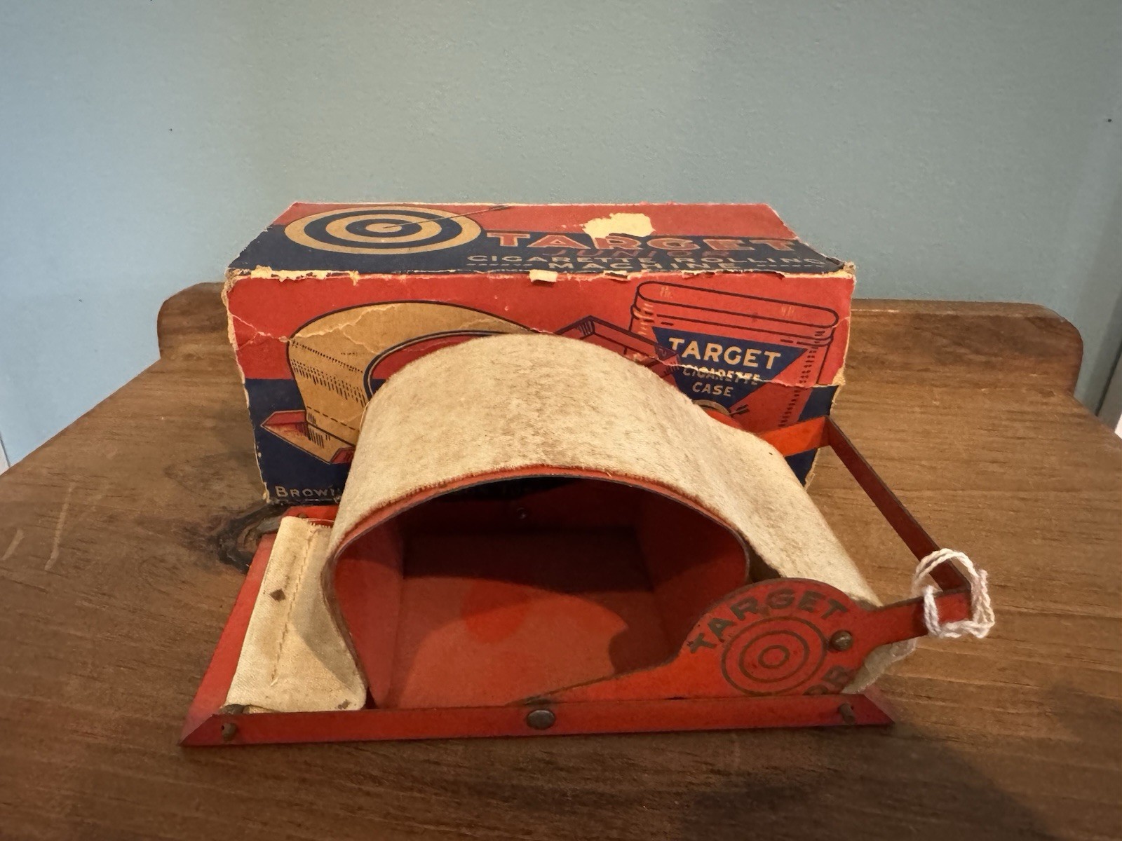 1950's Vintage TARGET JUNIOR Cigarette Roller W/ Box