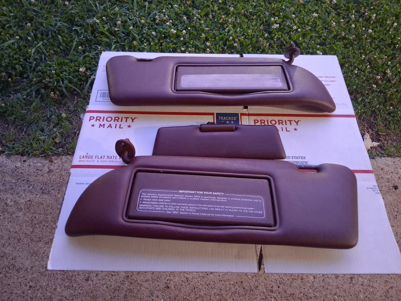 MERCEDES W126 LEFT & RIGHT SUN VISORS BURGUNDY 300SE 420SEL 560SEL SEC 300SD SDL