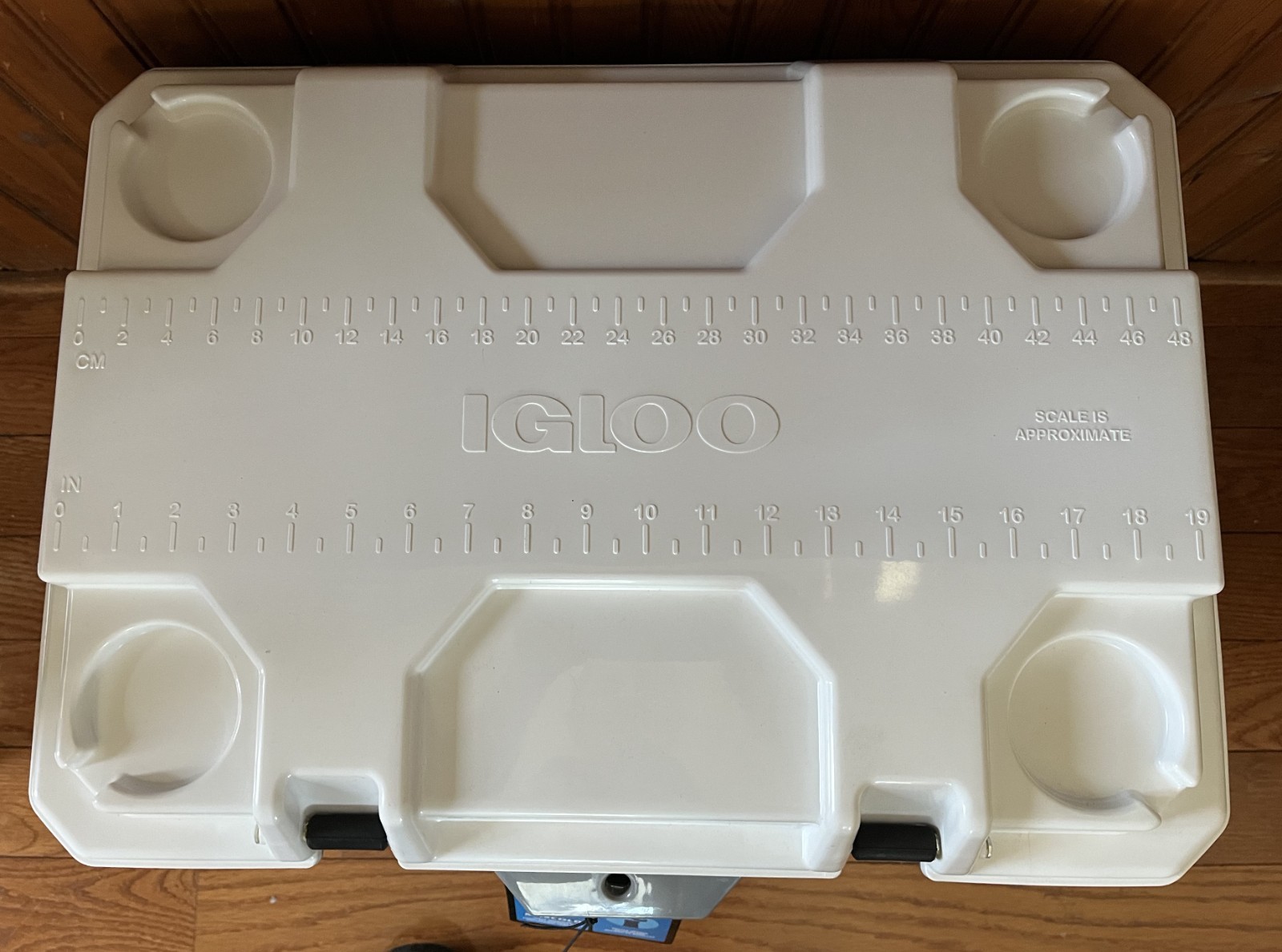 NEW IGLOO IMX 24 QT WHITE COOLER