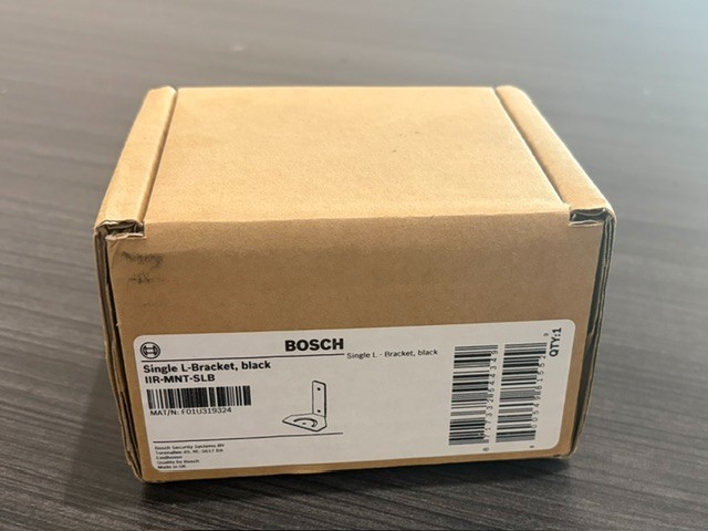 Bosch IIR-MNT-SLB  Single L-Bracket, Black