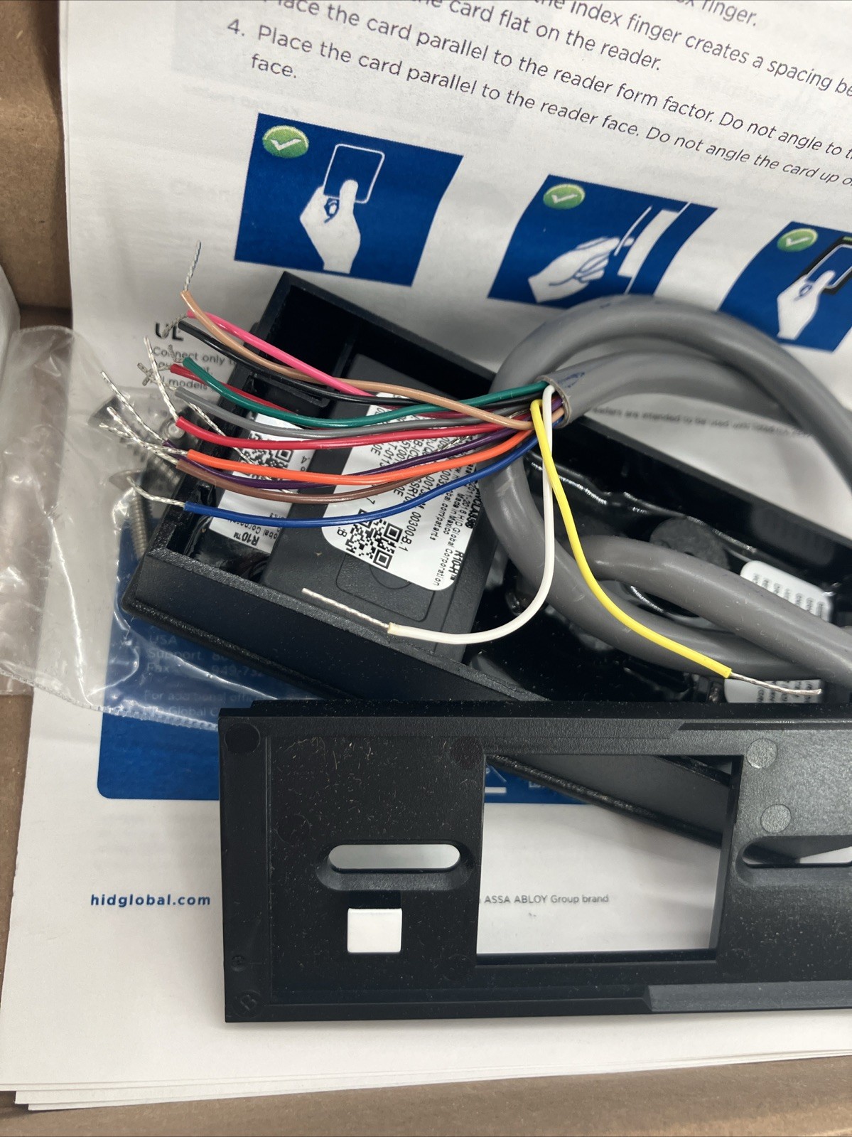 900NHPNEK0000R HID pivCLASS R10-H Mini Mullion Reader SRD R10E R10EKNR New
