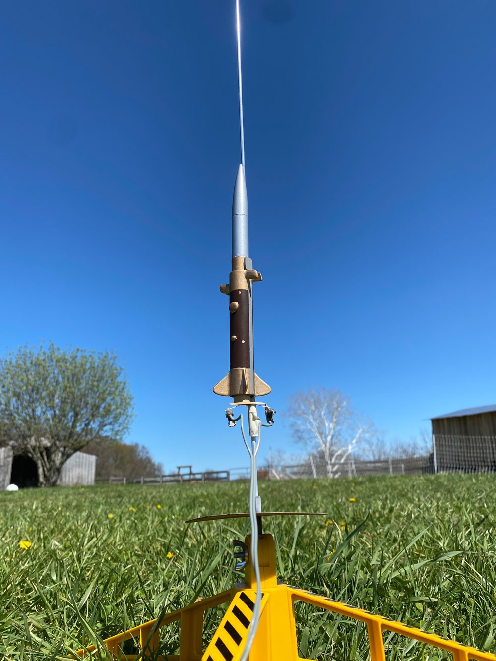 SwitchBlade Model Rocket Kit by Dog Star Rockets