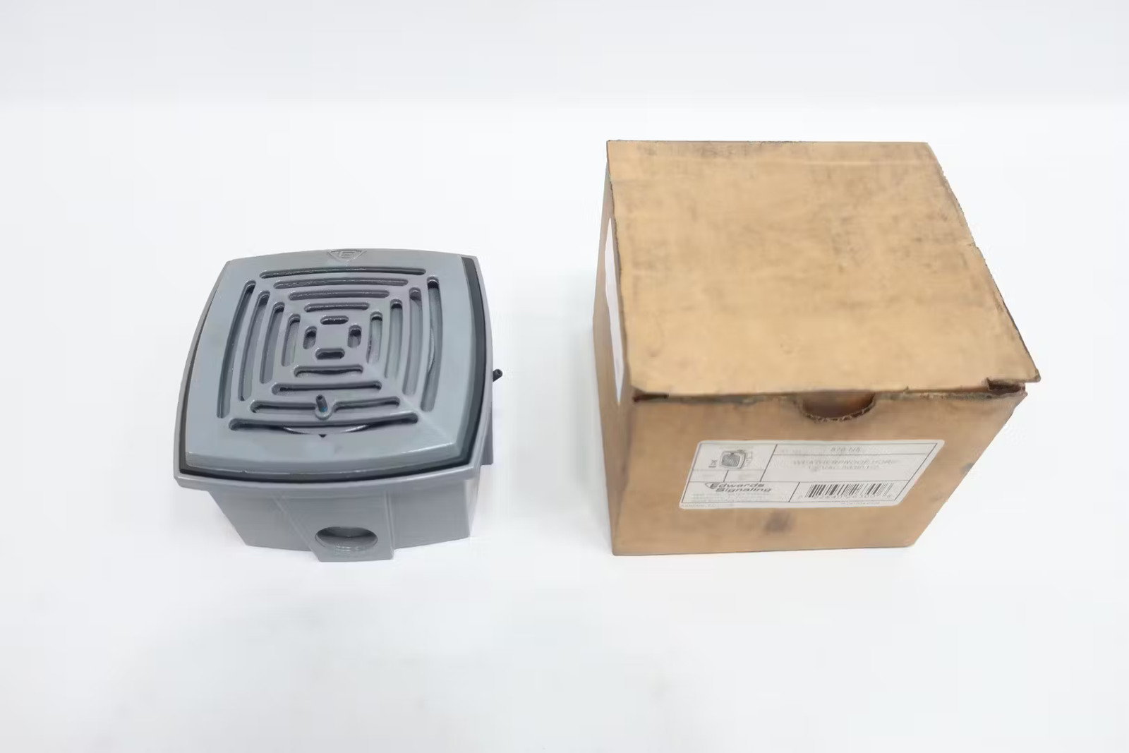 Edwards Signaling 876-N5 Weatherproof Vibrating Horn 120v-dc