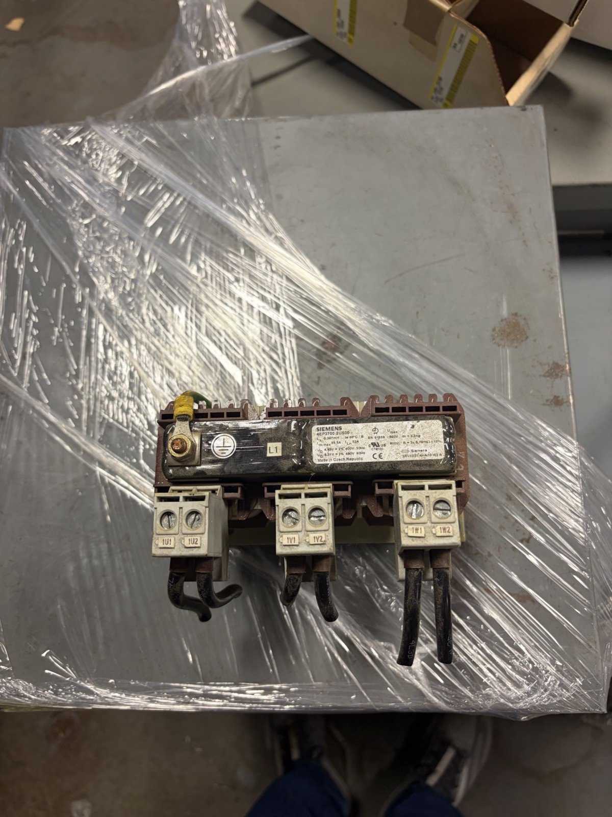 Siemens Transformer 4EP3700-2US00 600 Volt USED