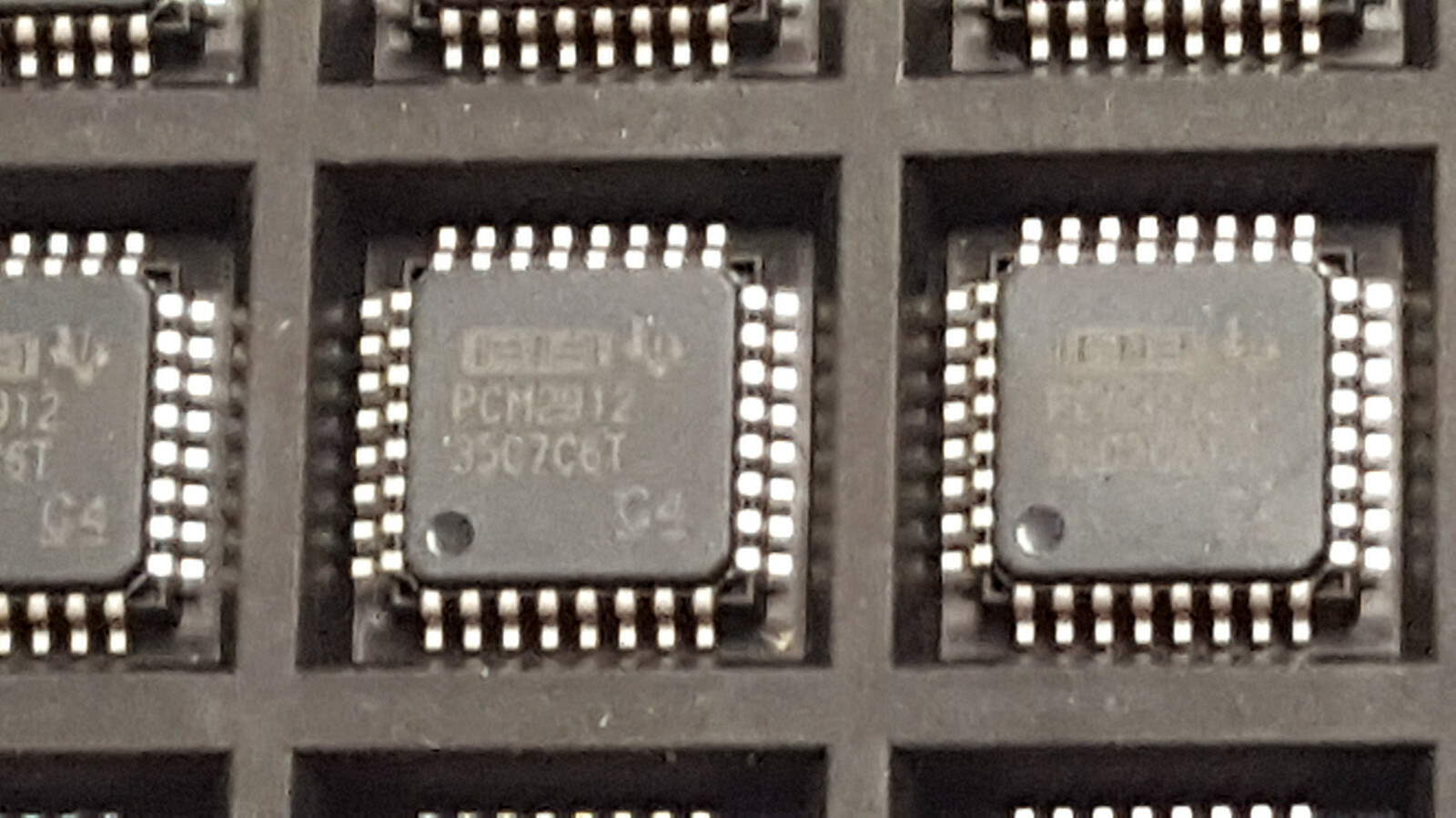 Lot of 4 Texas Instruments Part # PCM2912 IC STEREO AUD CODEC W/USB 32TQFP