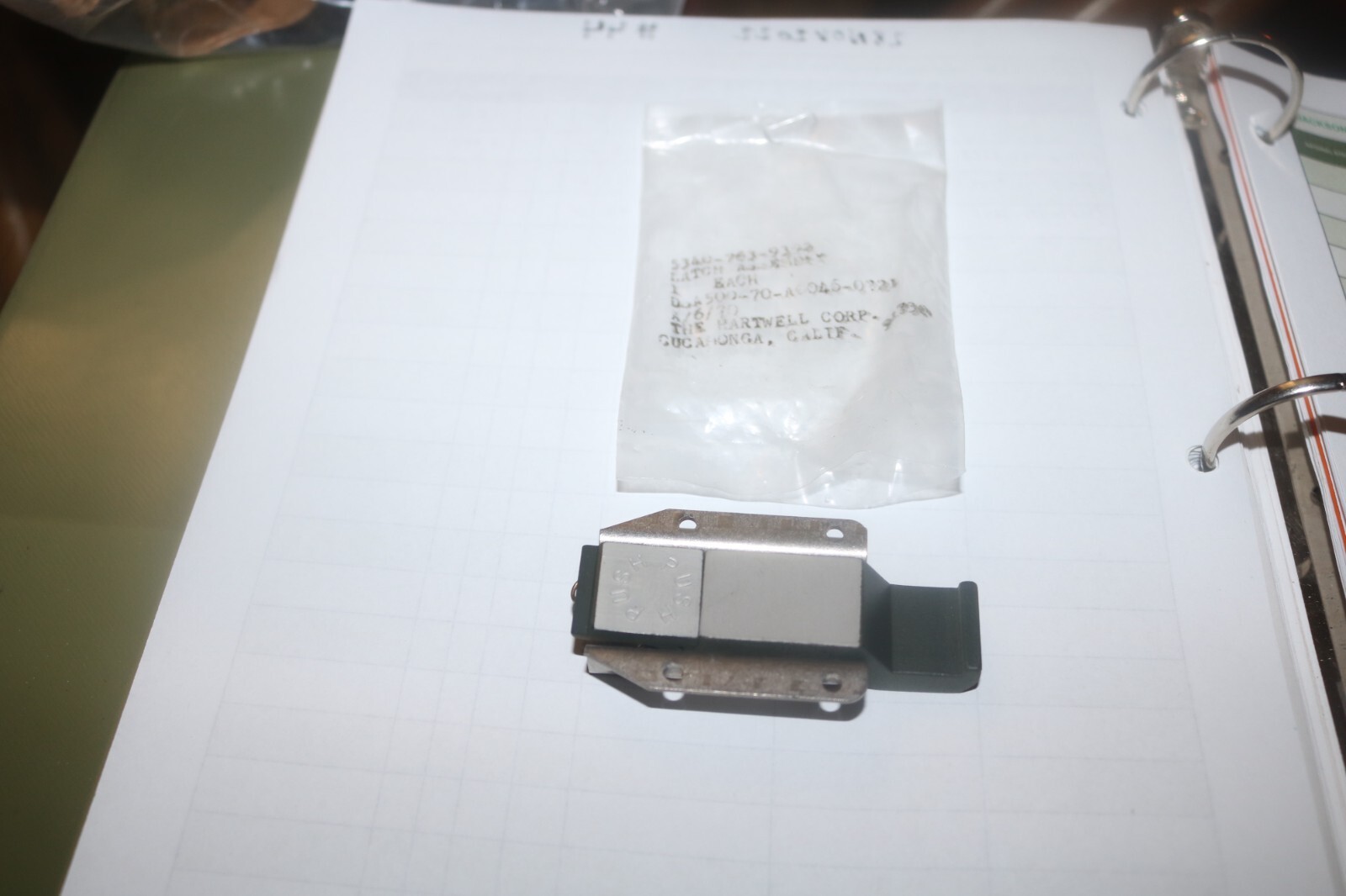 NOS racecar aircraft Hartwell trigger latch P/N H860-9 5340-00-763-9392 3 x 1.5