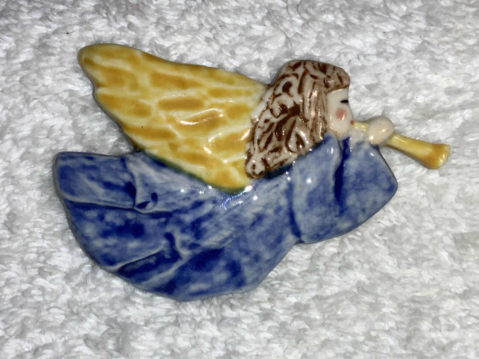 Ceramic Angel with Trumpet pin