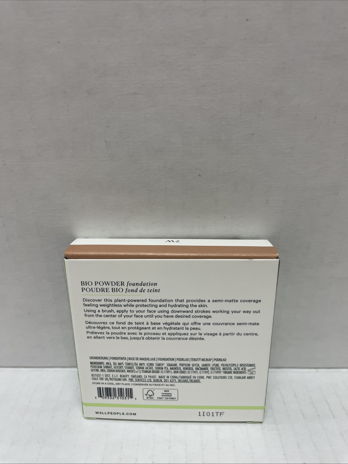 Well People Bio Powder Foundation - 7W