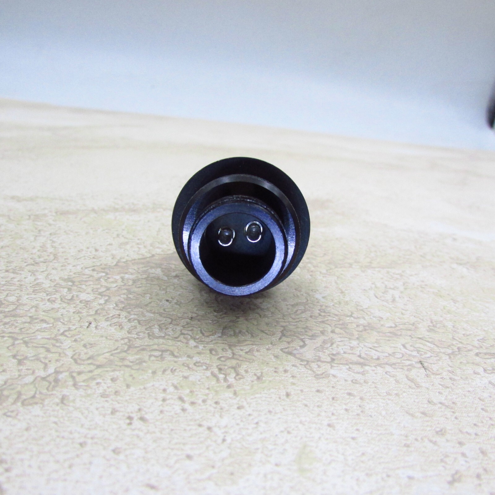 Amphenol CR3106A12S-3P-9 2 Position Circular Connector