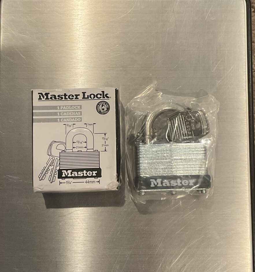 Master Lock 500KABRK Key: 197 Padlock 2 Keys!!