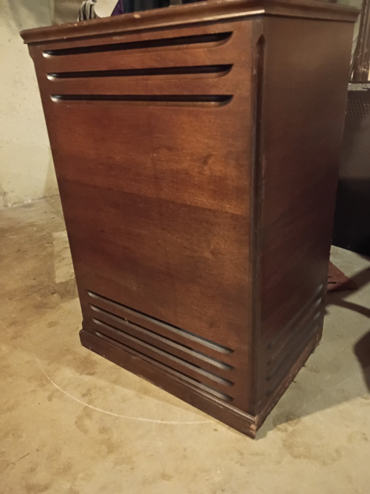 Organ Speaker Cabinet Wood Metal Brown for Organ