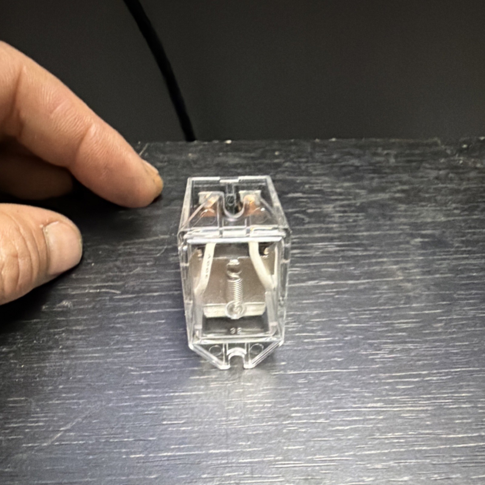 Omron LY2F 24VDC 10A General Purpose Relay 8-Pin Industrial AC/DC
