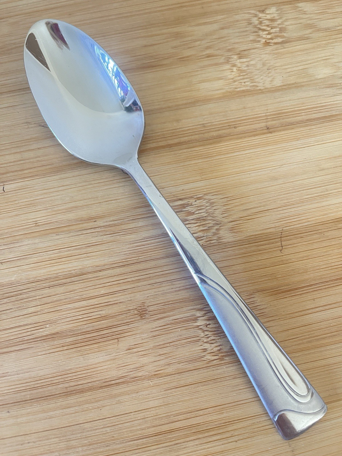 Oneida LAVA Stainless Glossy Frosty Swirl PLACE SOUP SPOON 7"