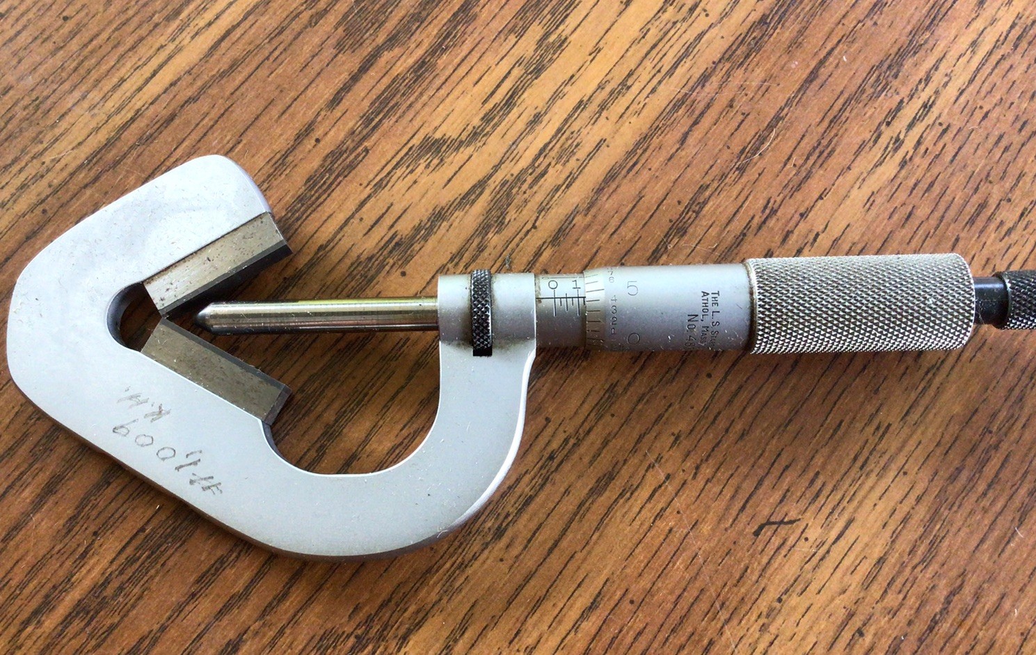 Starrett No. 483 T483XRL-1 0"-1" V Three Anvil Micrometer Machinists Tool