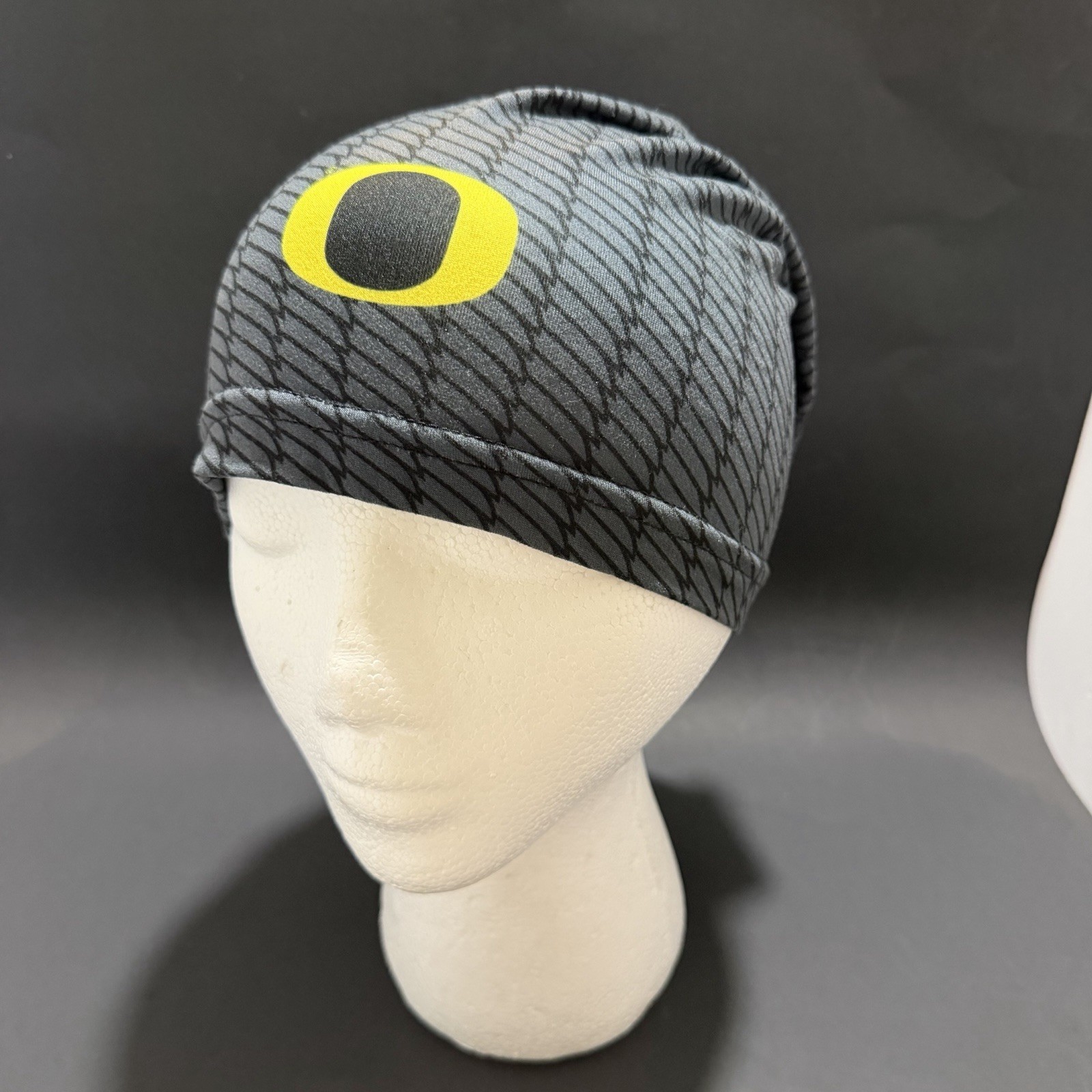 New Oregon Ducks Skull Wrap Gaiter Mask Headband Grey Soft