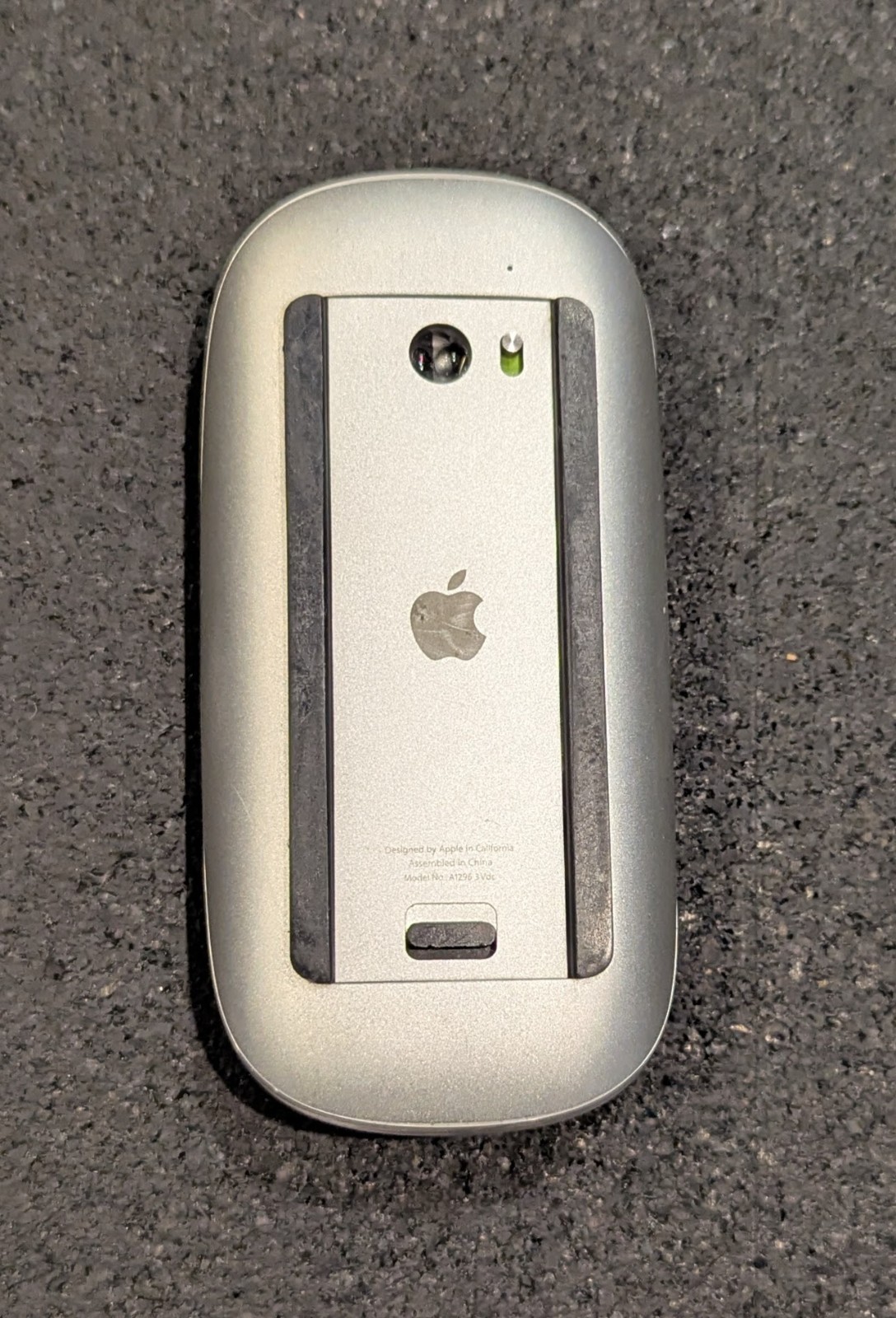 Apple Wireless Magic Mouse Bluetooth A1296 Tested Working Mac iPad Genuine