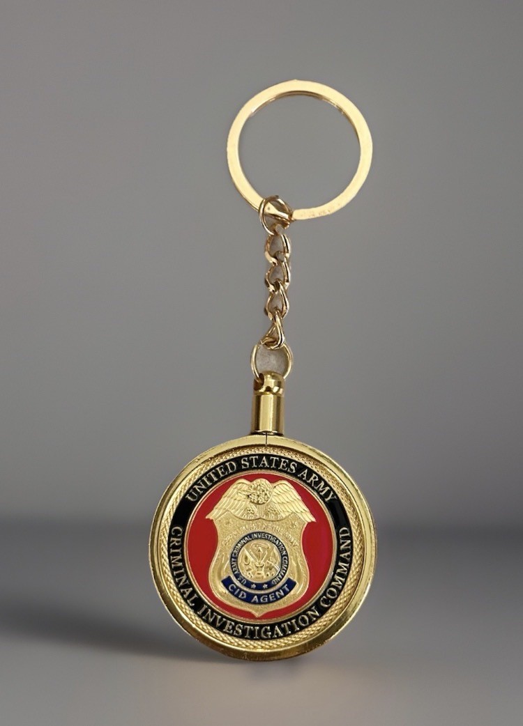 U S ARMY CID Criminal Investigation  Command Challenge Coin Keychain ·NEW·