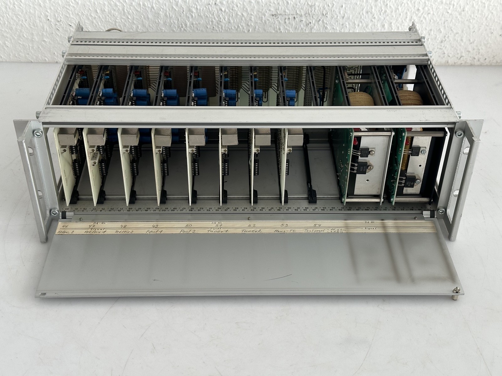 Distribution Amplifier Audio DA 4-1 Amplifier (Haufe ST 1614) #2