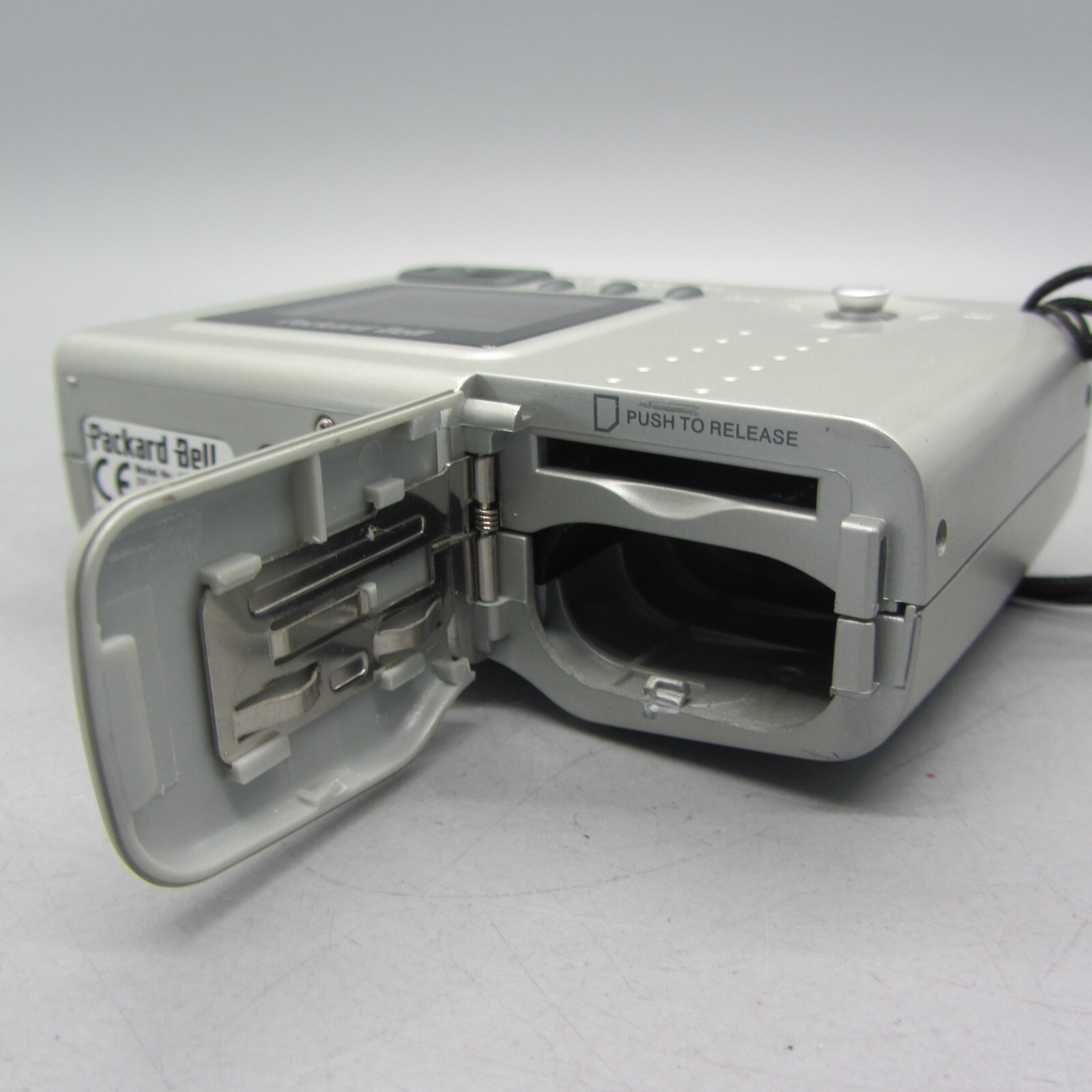 Packard Bell DSC-220 2.0MP Compact Digital Camera Silver Tested