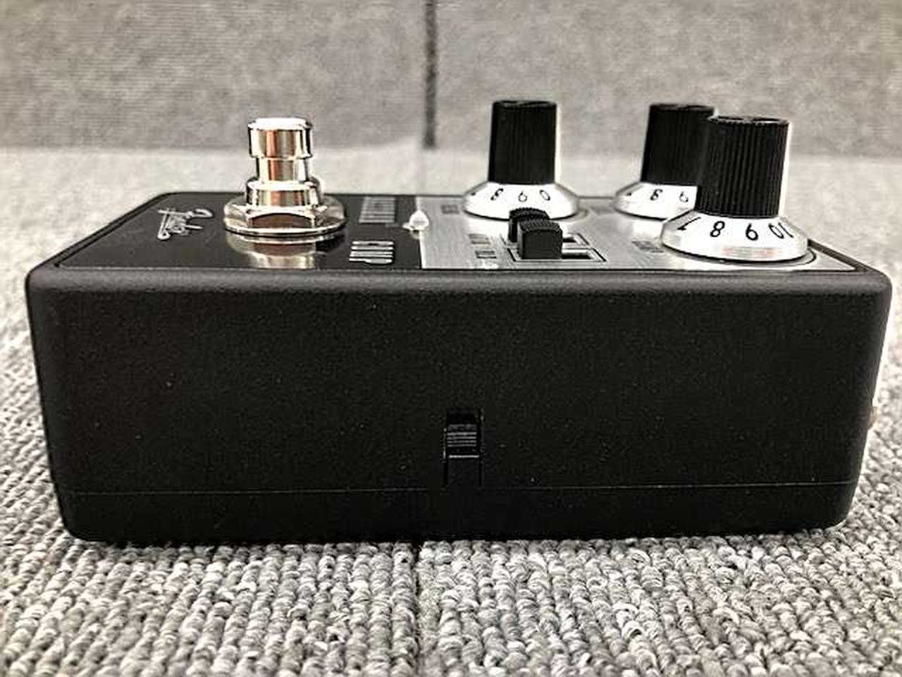 Fender Bassman Comp Compressor Pedal Guitar Effects Vintage Authentic