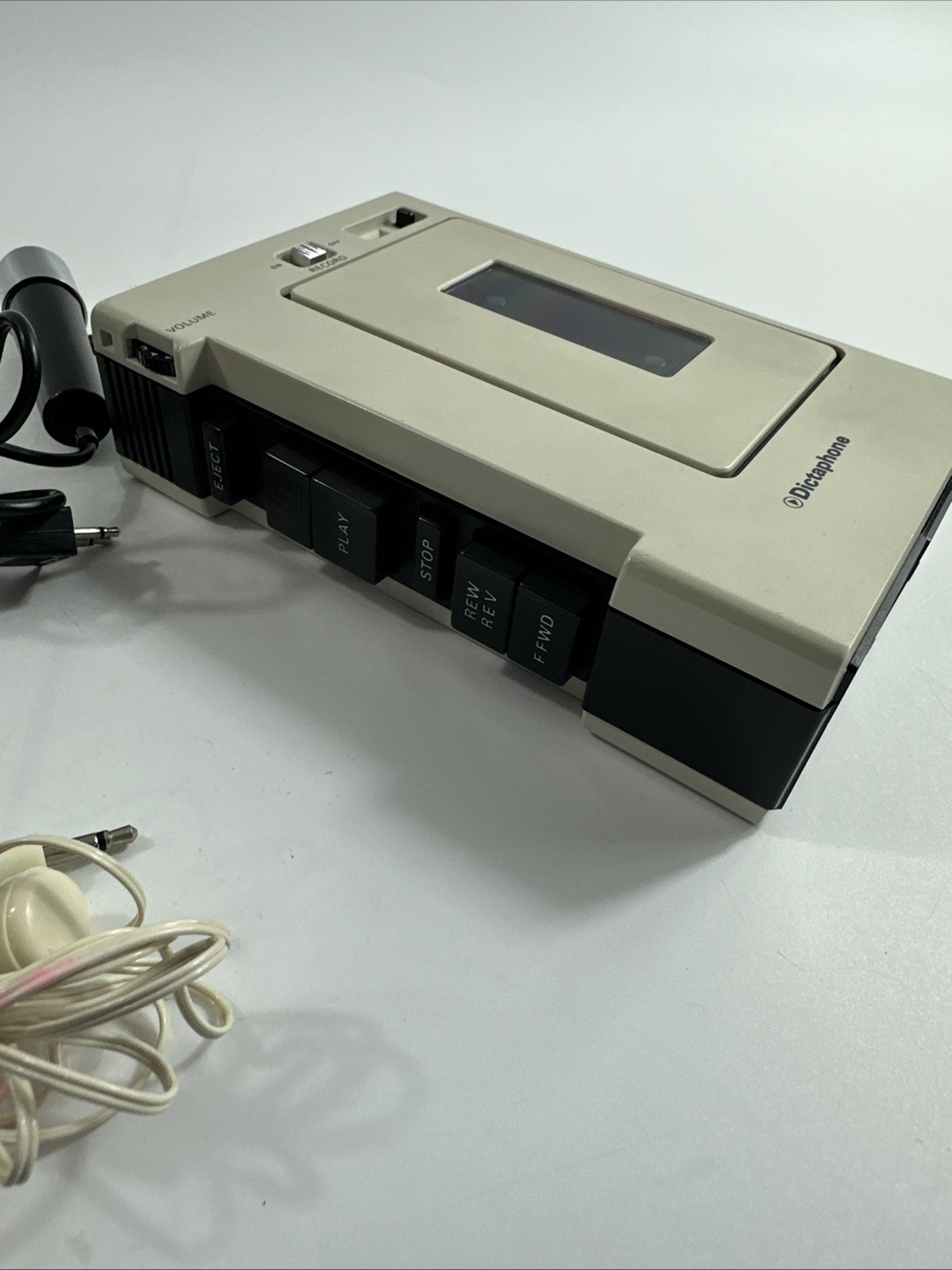 Vintage Dictaphone Model 210 Cassette Recorder DOES NOT WORK case/earbud