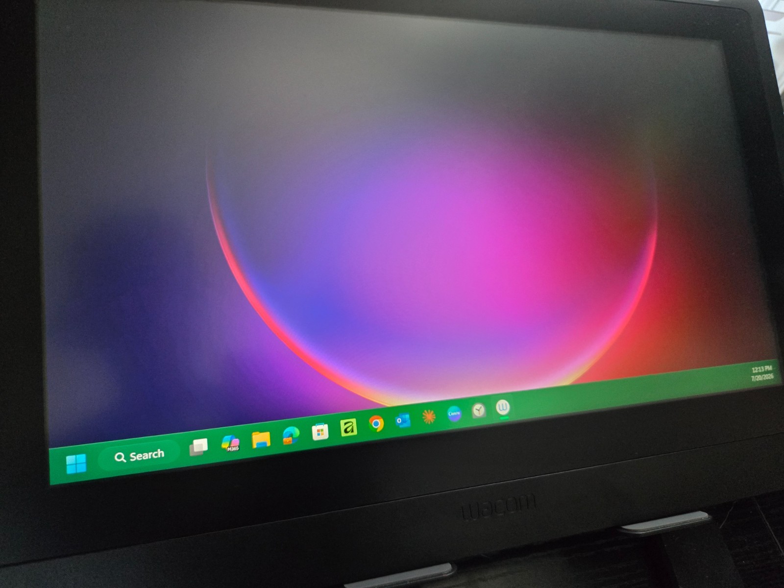 wacom cintiq 16 drawing tablet(pristine open box, less than 20hrs use)