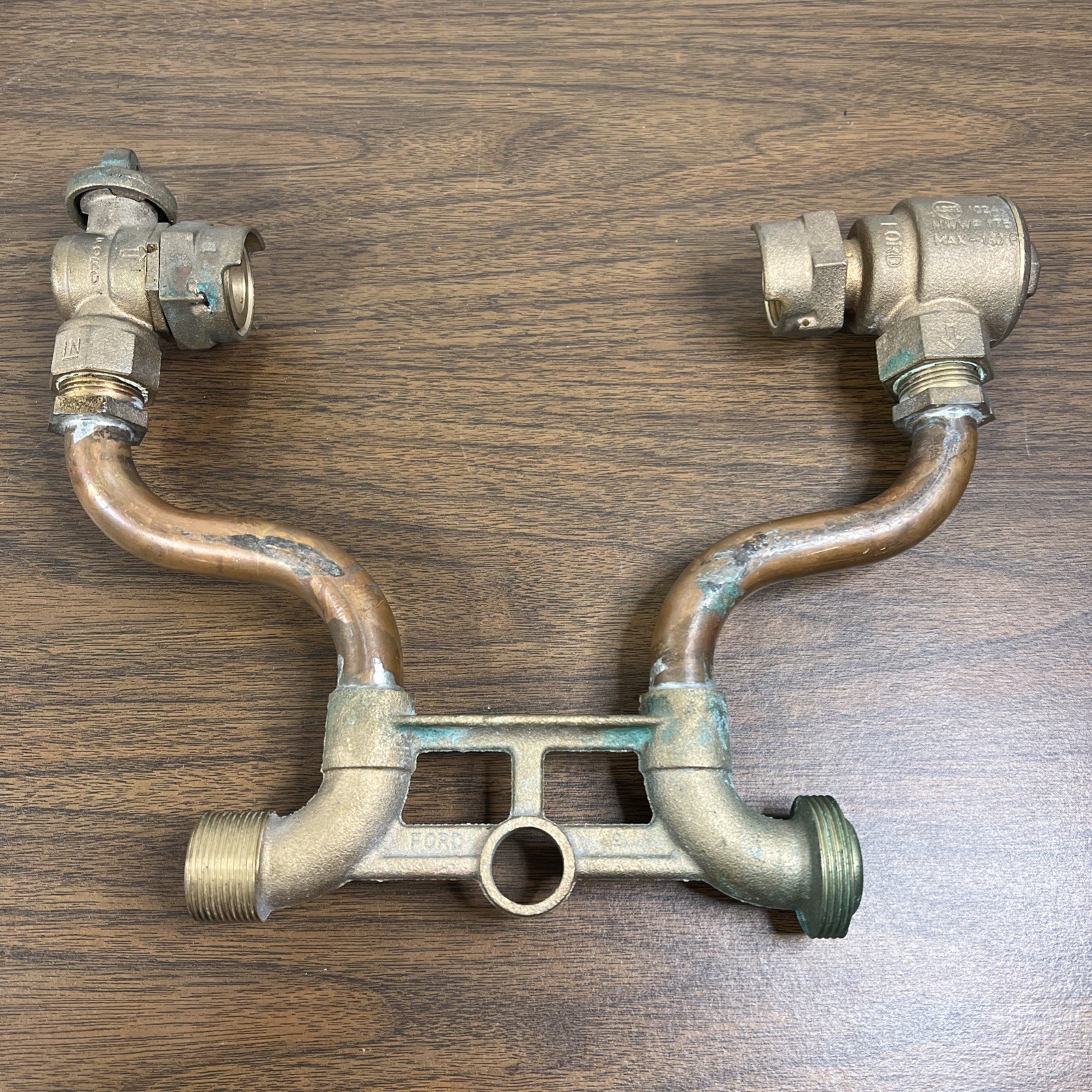 FORD WATER METER BOX SETTER/ COPPERSETTER 70 5/8" x 3/4" x 12" (3/4" FITTINGS)