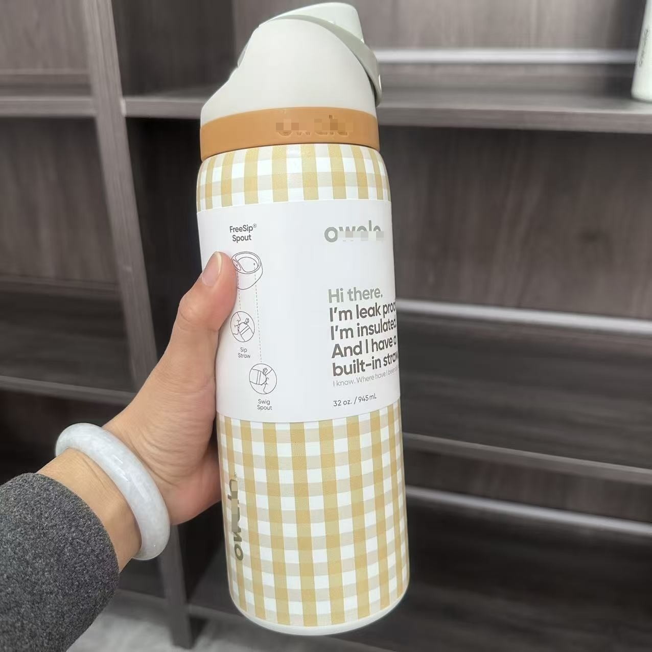 Owala 32Oz FreeSip Special Edition Suppertime Hearth & Hand Magnolia WaterBottle