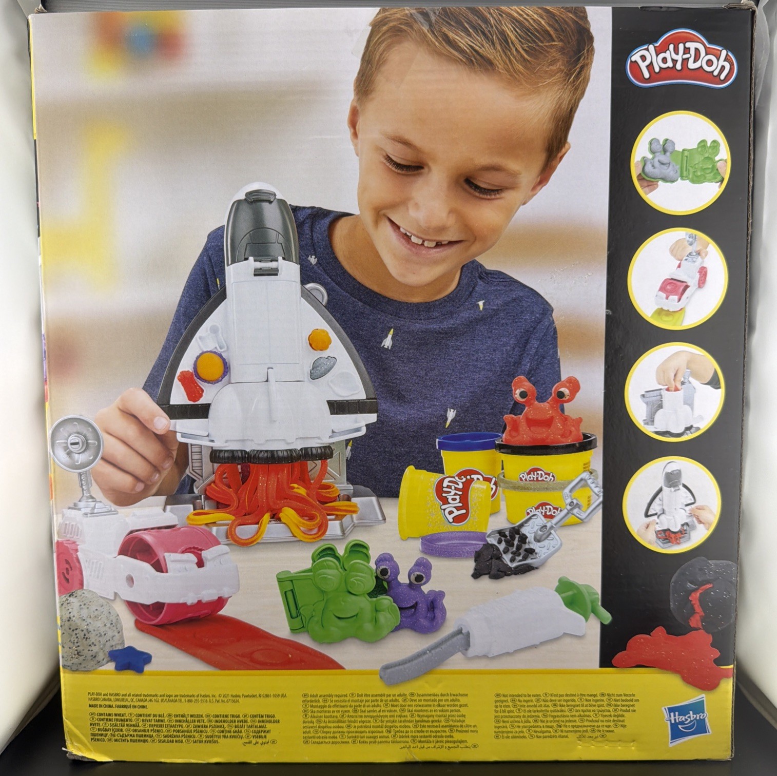 Hasbro Play-Doh Spaceship Blastoff Playset NEW!
