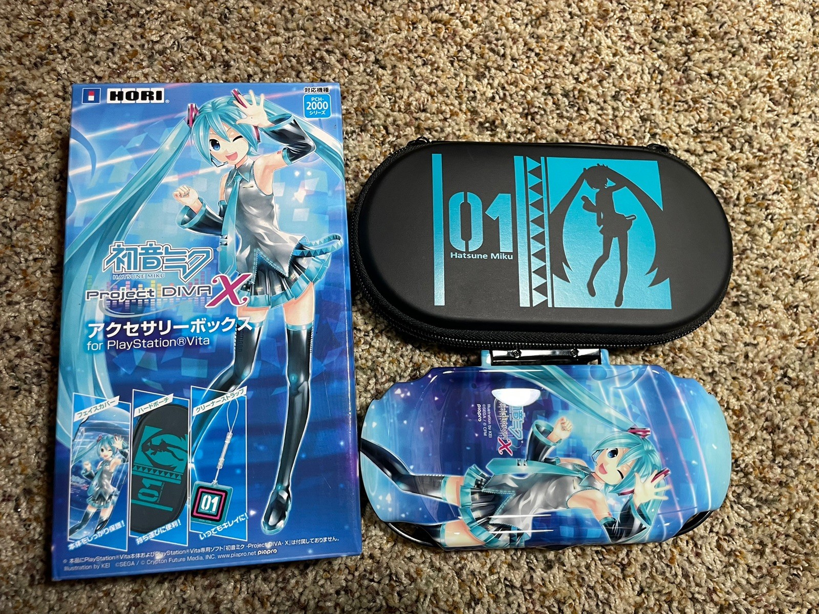 Sony PS Vita HORI Hatsune Miku Project Diva X Accessory Box PSV-150 Complete JPN