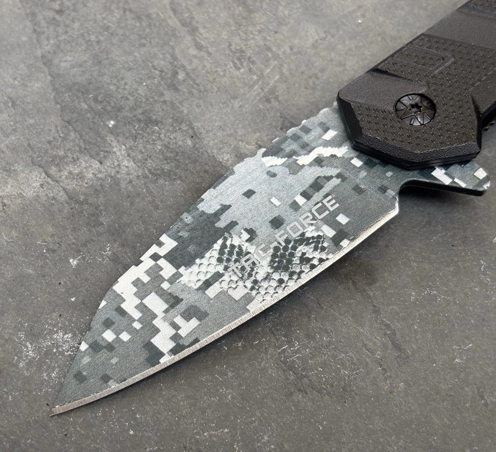 Digital Camo Pocket Knife Spring Assist Black Metal Handle Sharp Tac Force