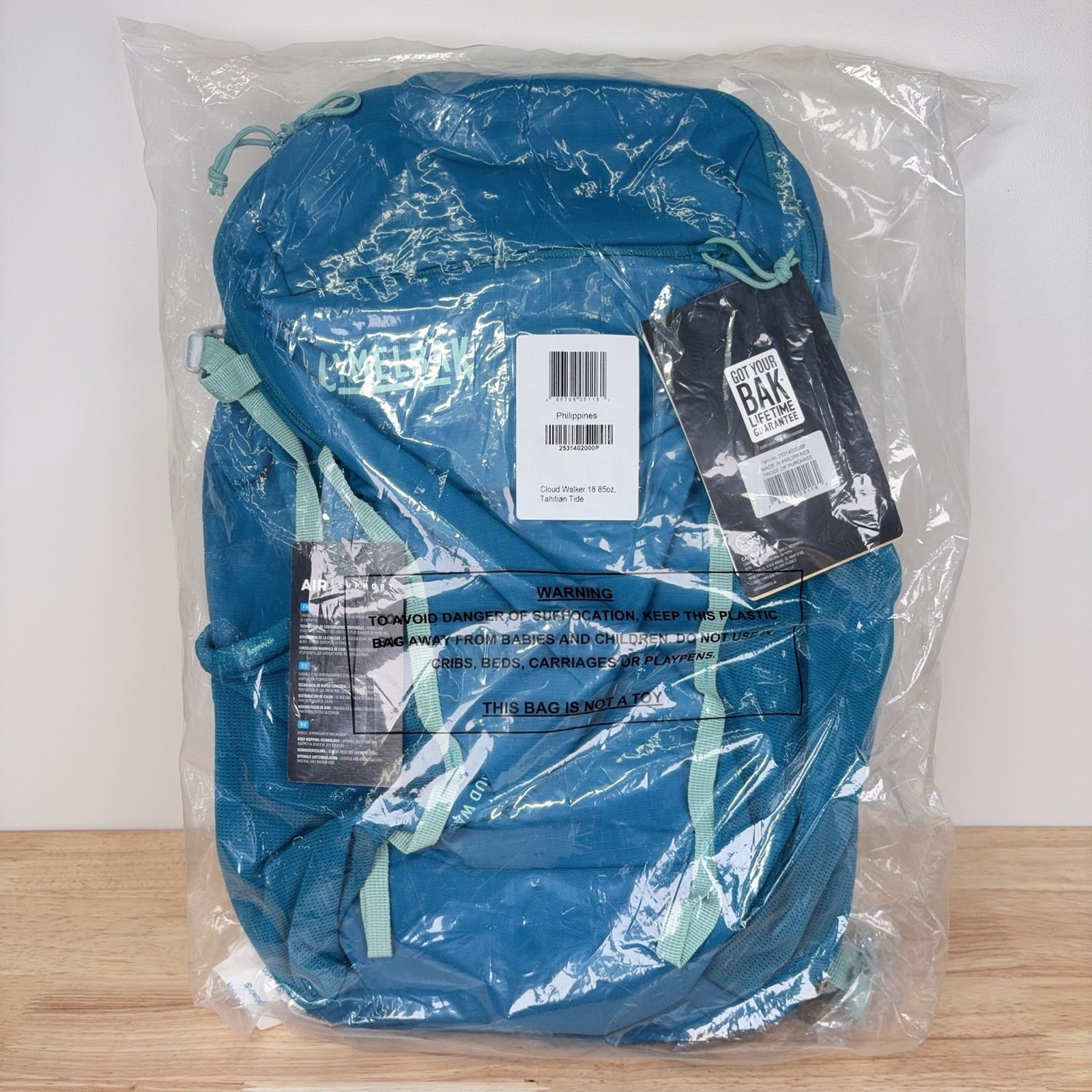 Camelbak Cloud Walker 18 Hiking Hydration Backpack Tahitian Tide 85Oz