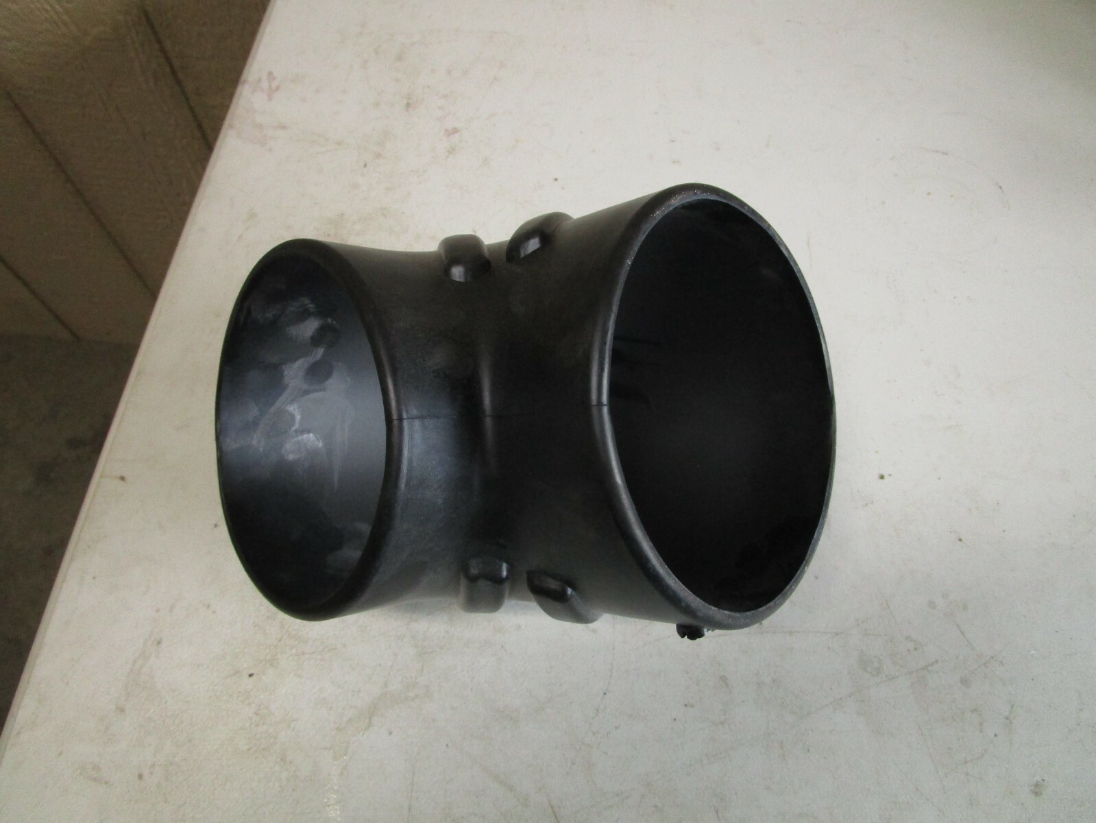 P537468 DONALDSON INTAKE 90 DEGREE RUBBER ELBOW 6 IN X 5 IN REPLACES RE60X50