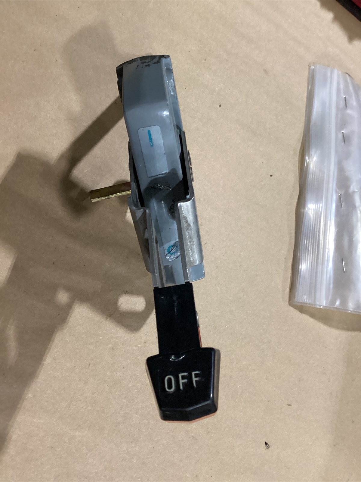 Manual ON/OFF Switch Lever Handle #693I132