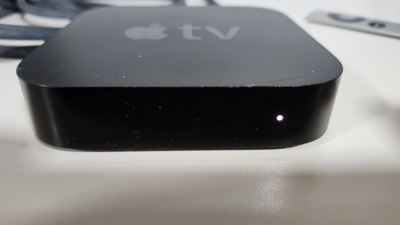 Apple A1469 HD Digital Media Streamer - Black (3rd Generation) Working W/ Remote