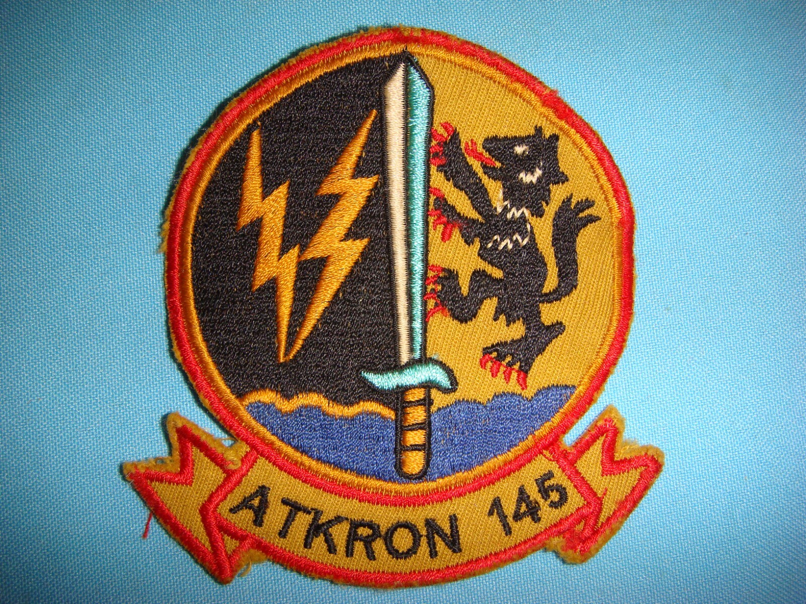 VIETNAM WAR PATCH, US NAVY ATTACK SQUADRON 145