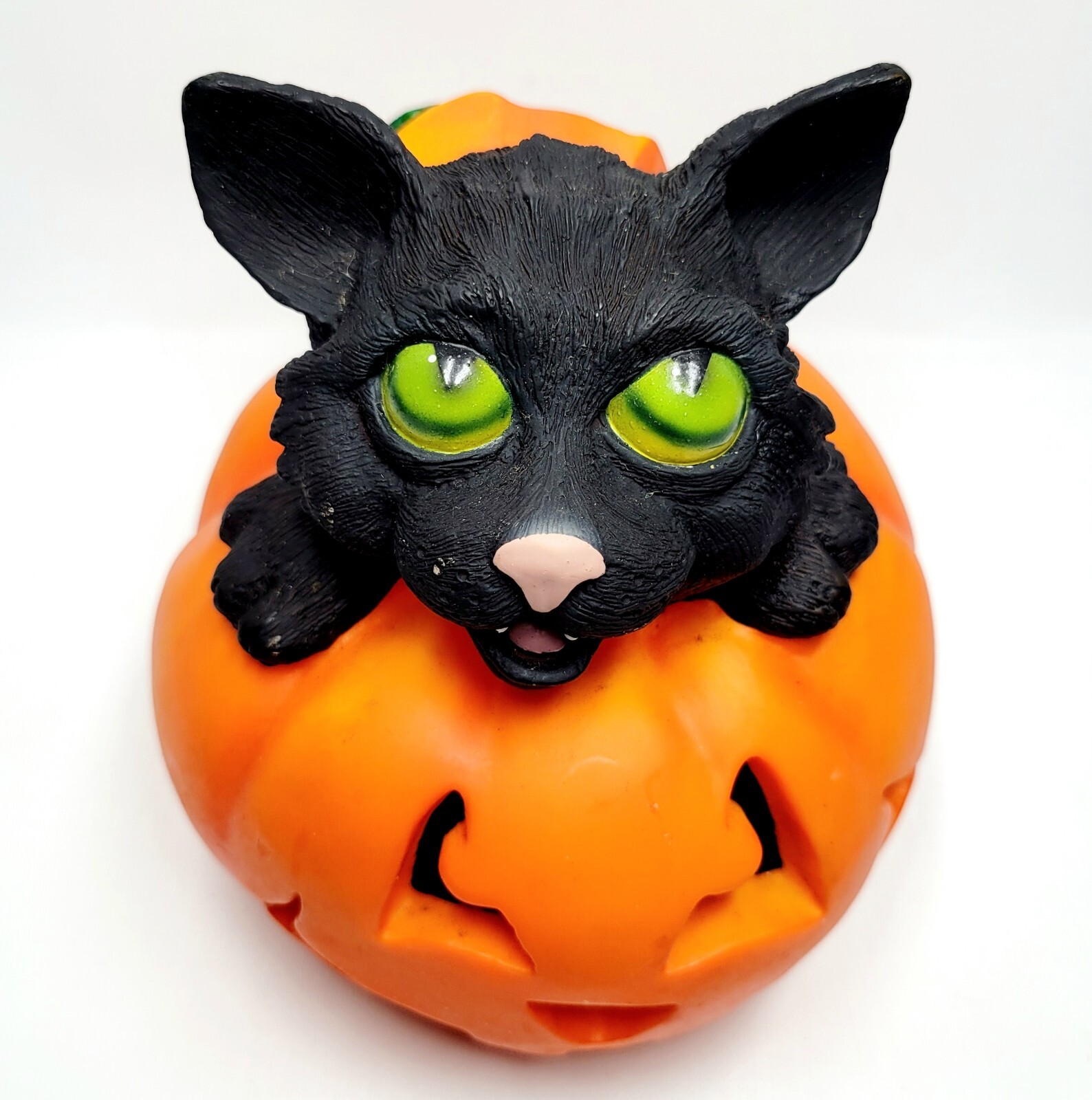 2001 Halloween Vintage Light Up Black Cat in Pumpkin by Take One Tested Works