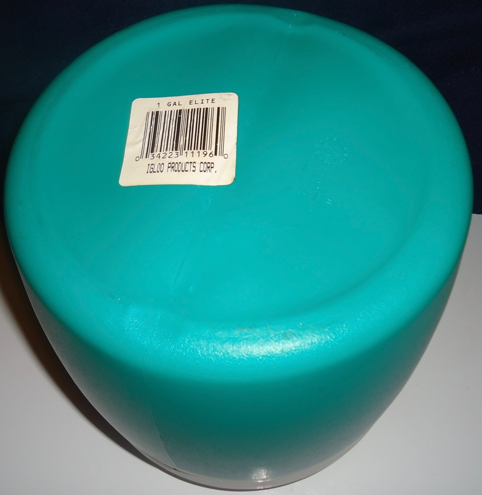 Vintage Igloo Elite 1 Gallon Water Cooler Jug Purple Green White