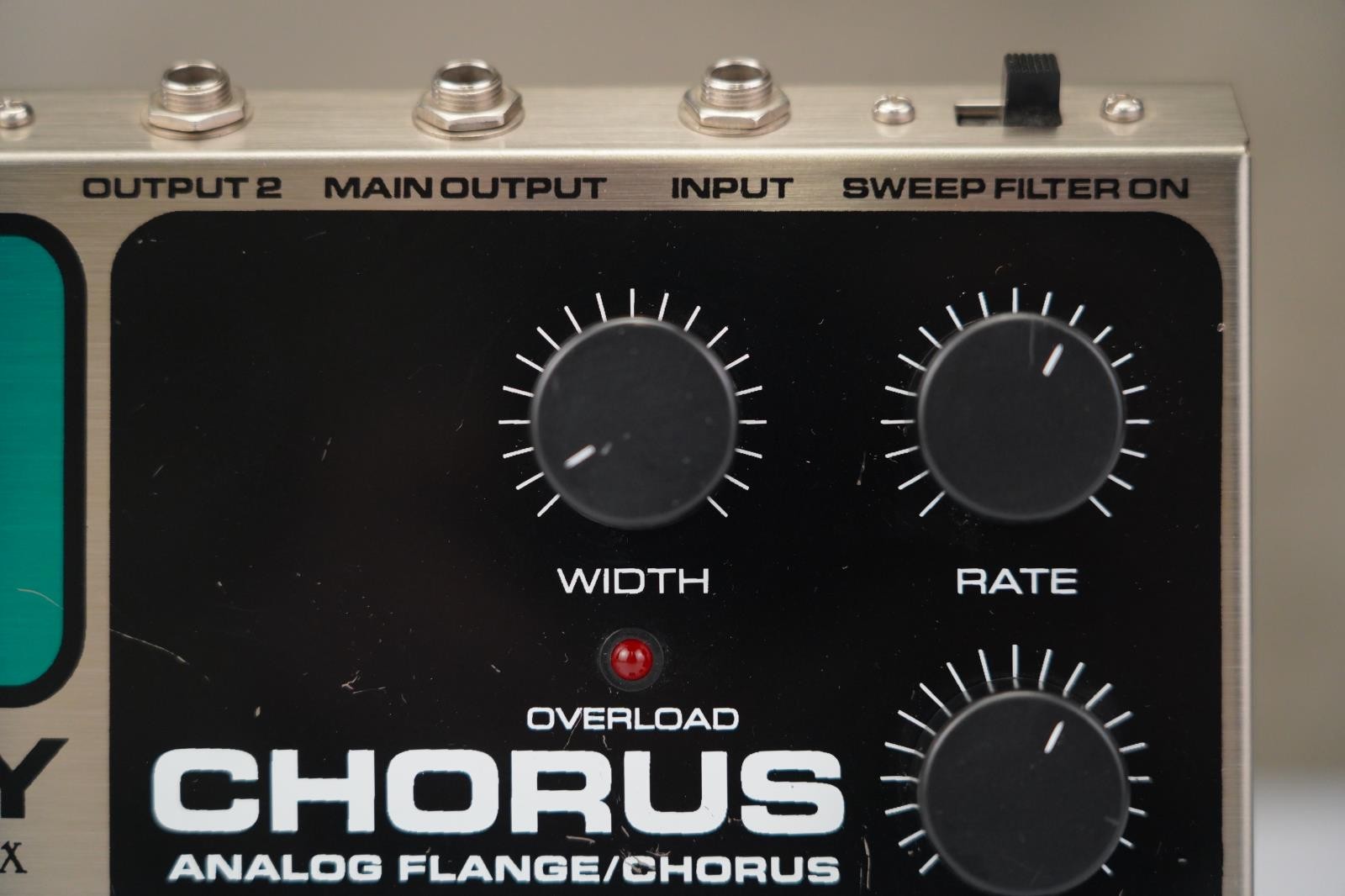 Electro-Harmonix Poly Chorus Analog Flange / Chorus Effects Pedal #58810