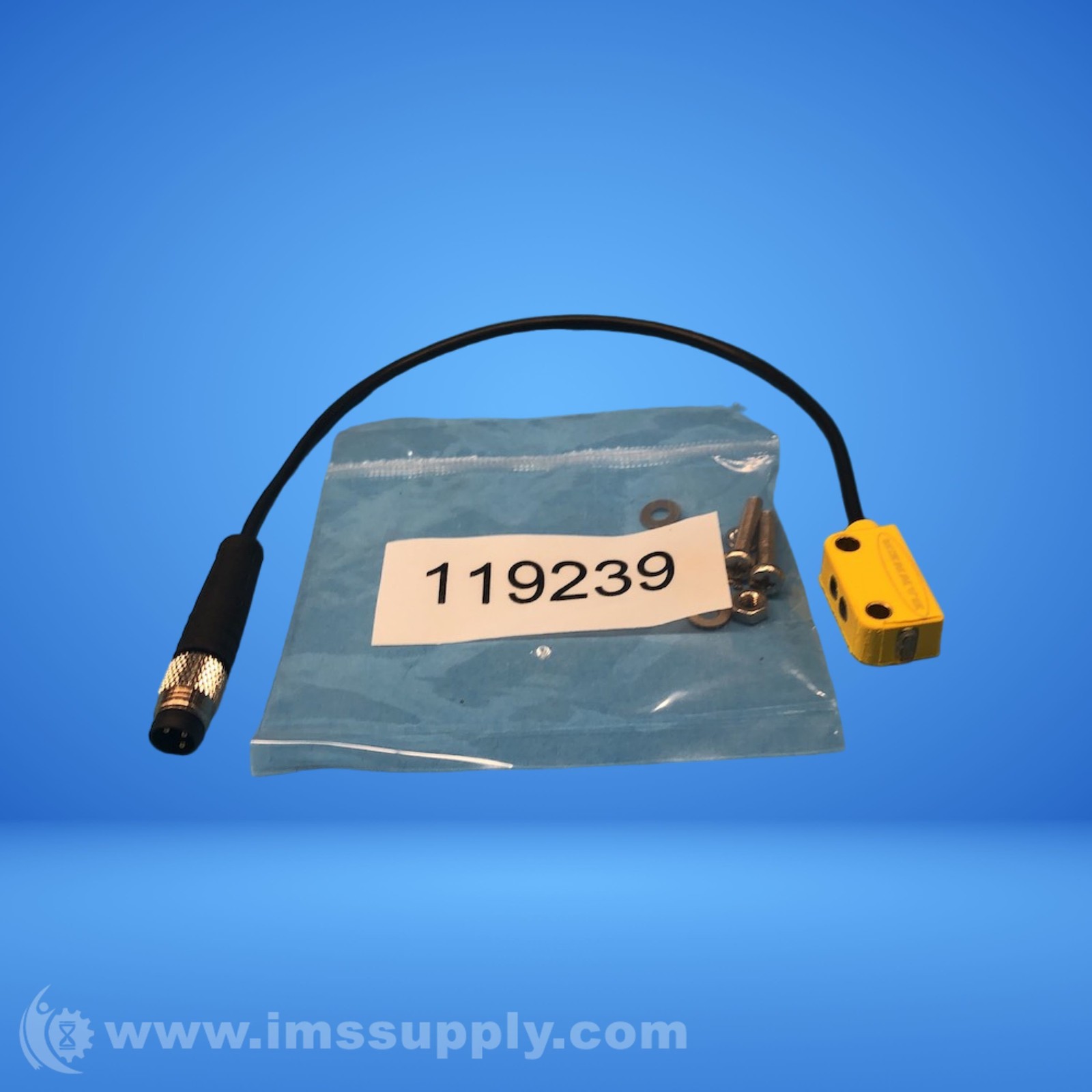 Banner Engineering Corp. Q12RN6LPQ3 Photoelectric Sensor FNFP