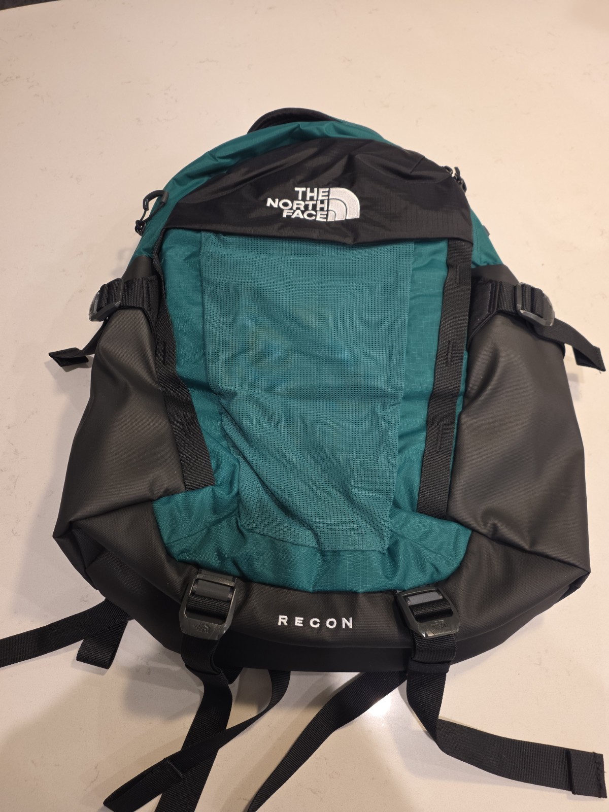 The North Face Recon Backpack Green Laptop School Work Travel Daypack