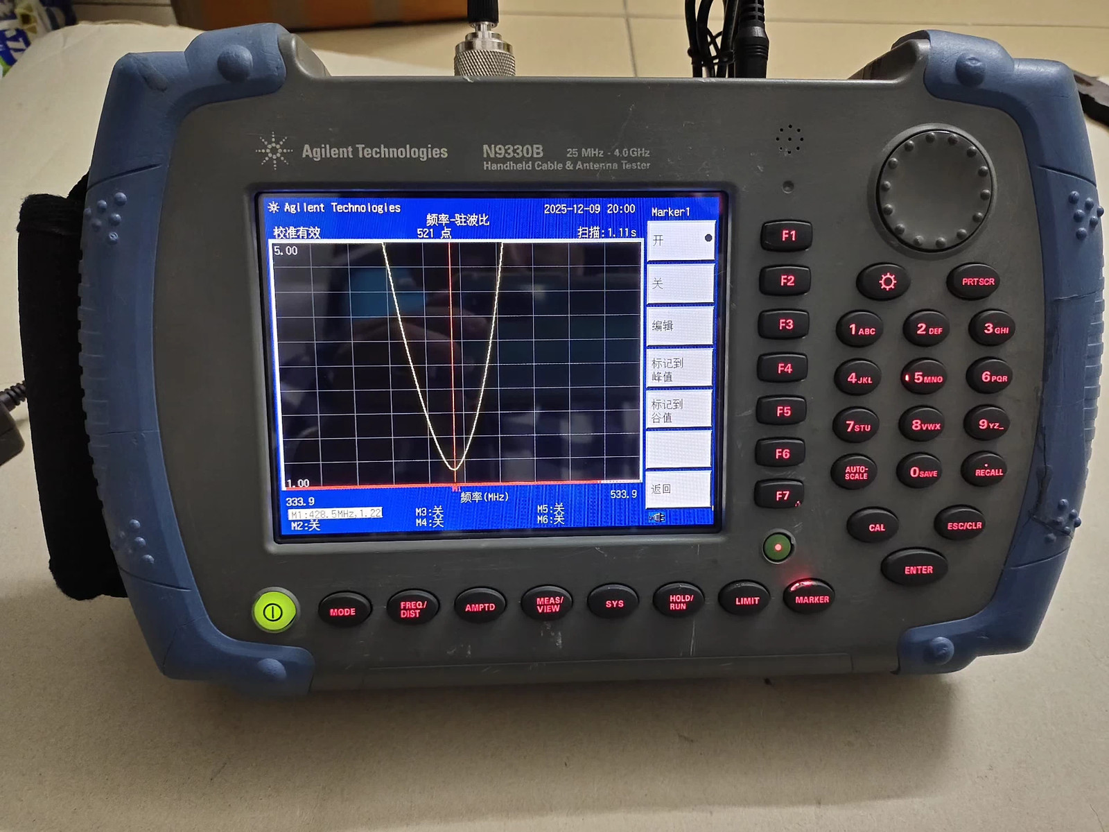 Hp/Keysight/Agilent N9330B Handheld Cable&Antenna Tester 25 MHz-4 GHz+Charger