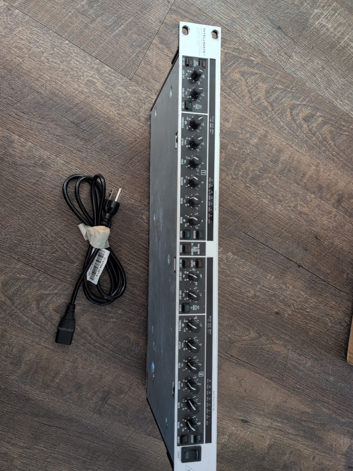 Used Behringer Intelligate XR 2000 TESTED Working