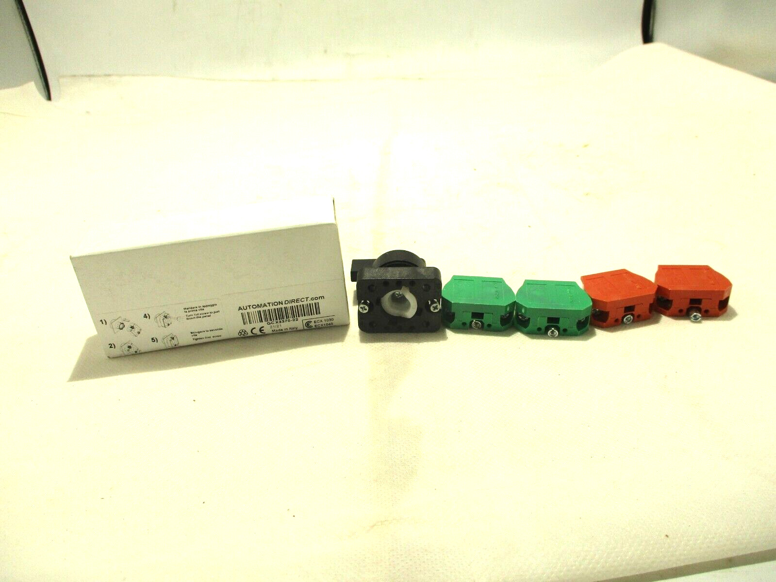 NEW AUTOMATION DIRECT GCX3370-22 3 POSITION SELECTOR SWITCH