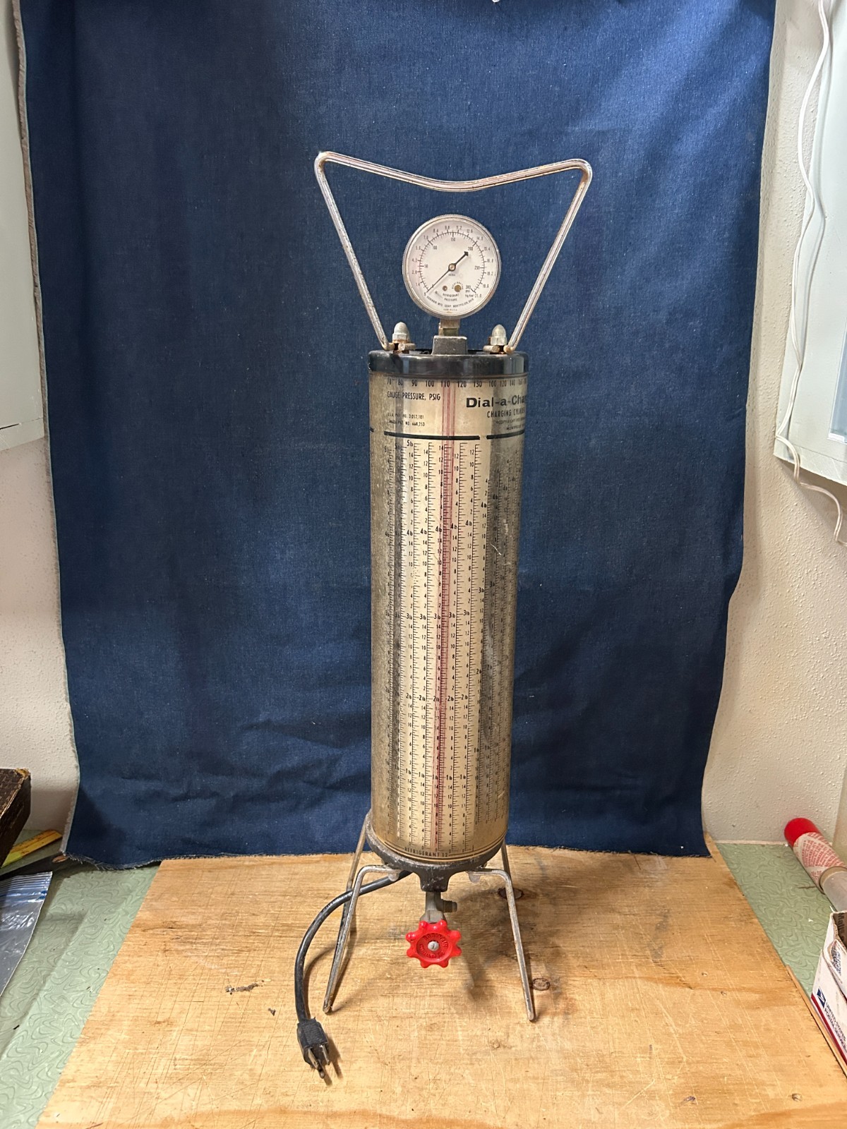 Vintage Robinair Dial a Charge Refrigerant Charging Cylinder HVAC Gauge Man Cave
